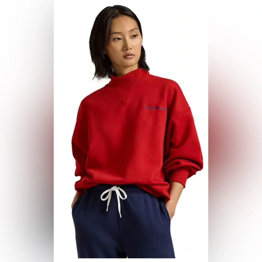 Polo Ralph Lauren Fleece Logo  Sweatshirt in RED similar to Taylor Swift’s gold